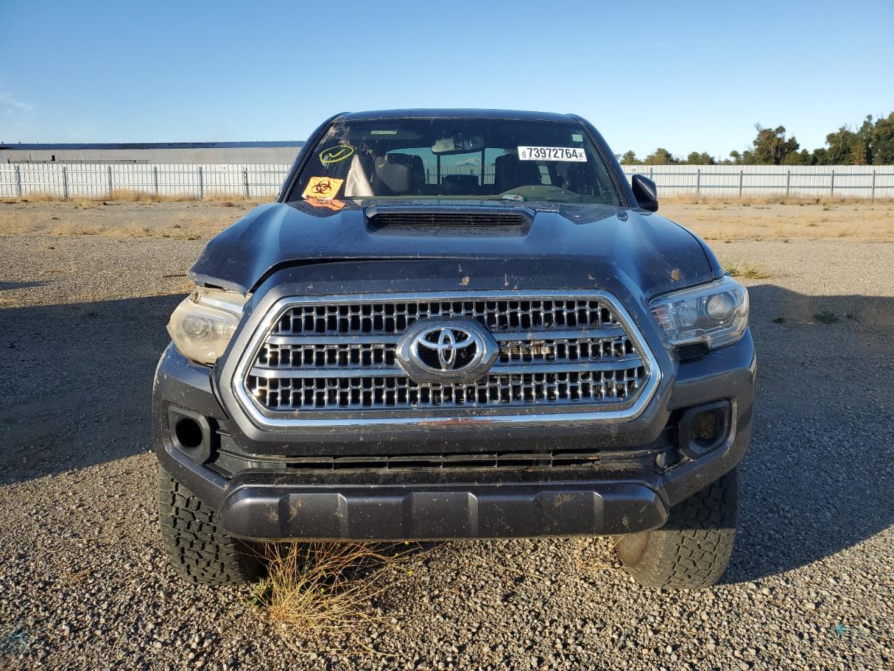 VIN 5TFDZ5BN1HX028227 2017 TOYOTA TACOMA no.5