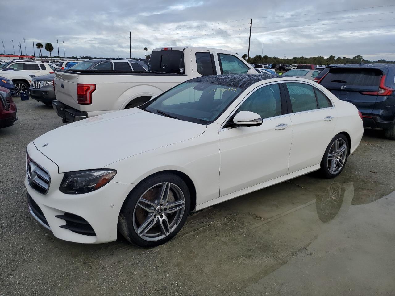 WDDZF6JB3KA571252 2019 MERCEDES-BENZ E CLASS - Image 1