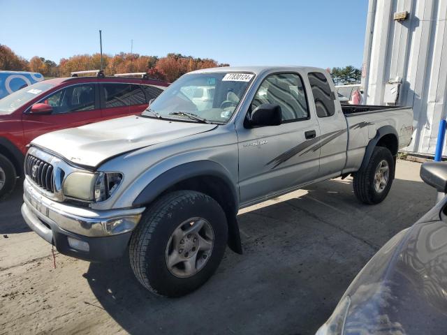 2003 Toyota Tacoma Xtracab