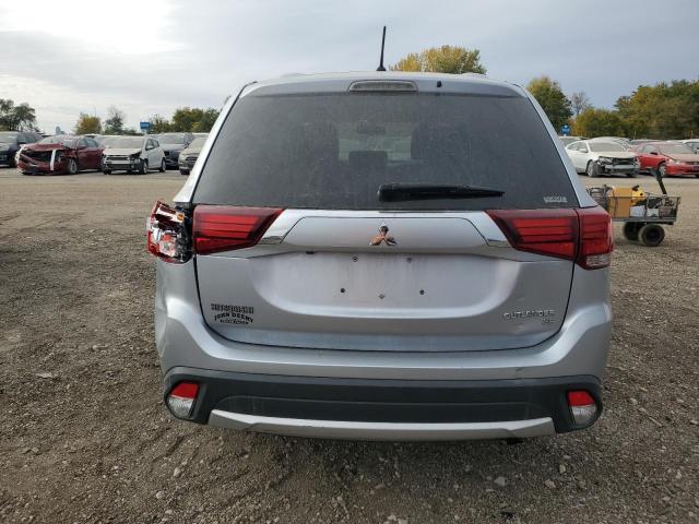  MITSUBISHI OUTLANDER 2016 Сірий