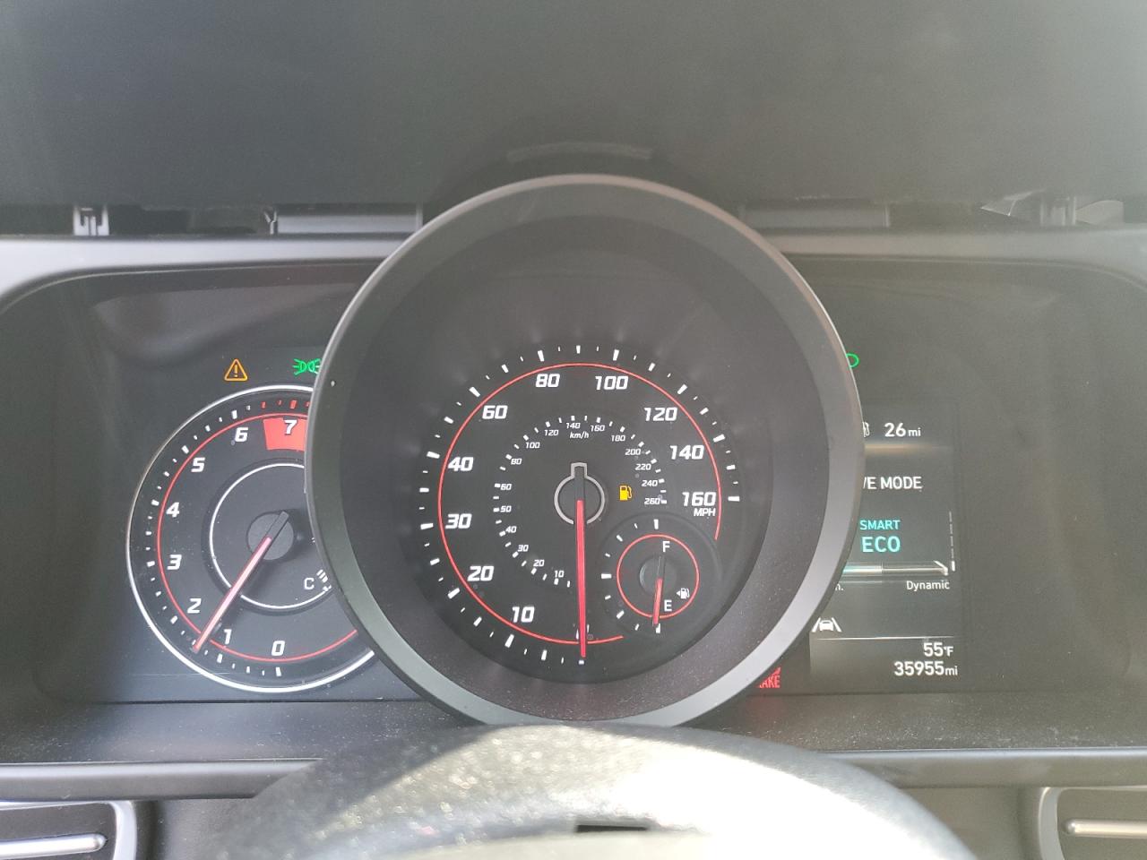 2021 Hyundai Elantra - Image 9