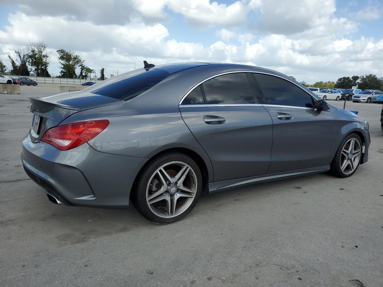 VIN WDDSJ4EB4FN175568 2015 MERCEDES-BENZ CLA-CLASS no.3