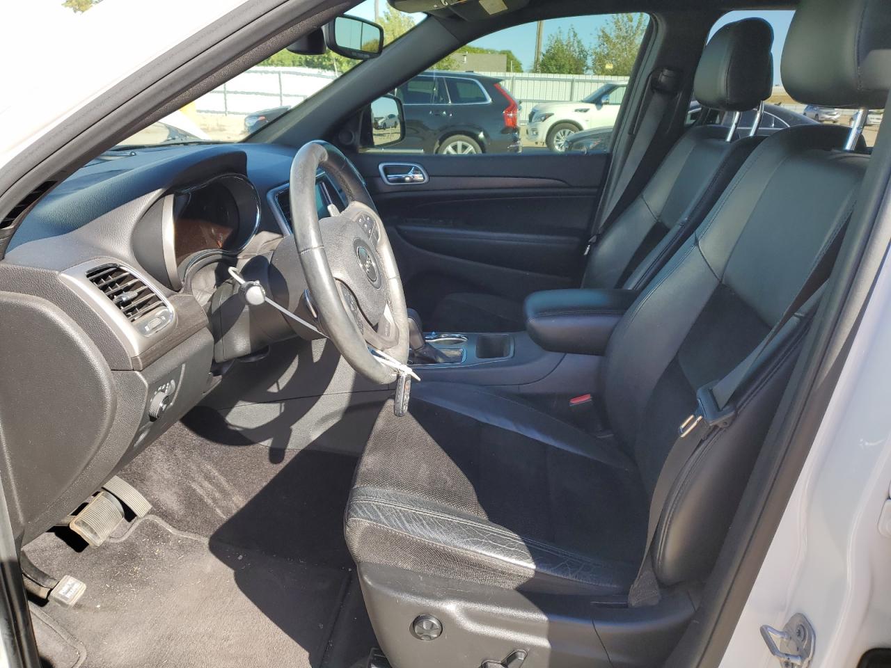 2017 Jeep Grand Cherokee - Image 7