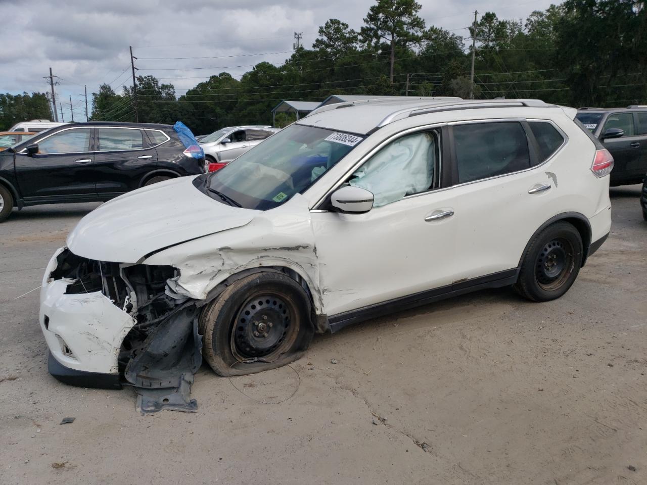 JN8AT2MTXGW002894 2016 NISSAN ROGUE - Image 1