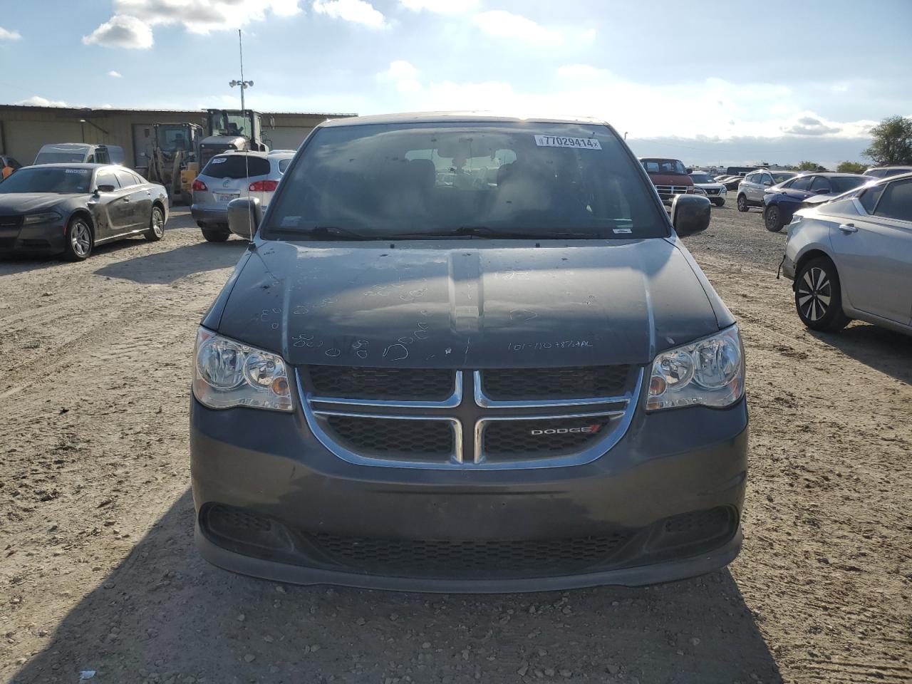 VIN 2C4RDGBG3GR341374 2016 DODGE CARAVAN no.5