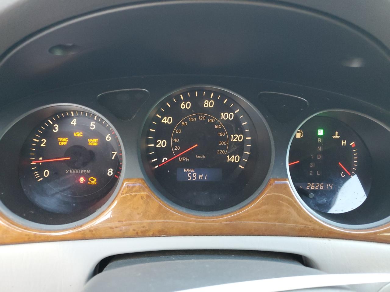 2005 Lexus ES - Image 9