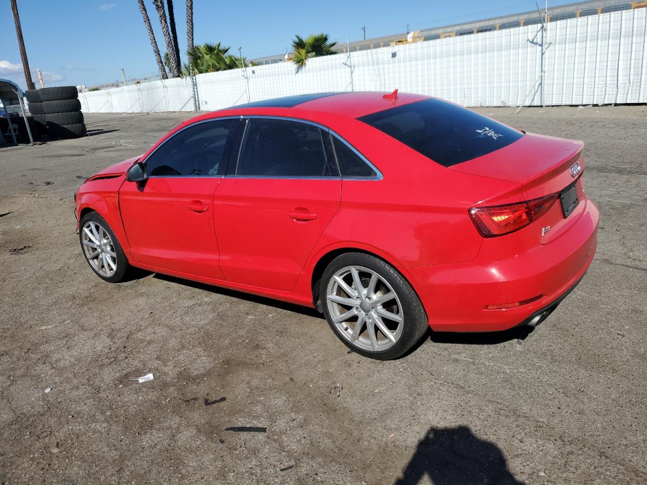 VIN WAUACGFF5F1011172 2015 AUDI A3 no.2