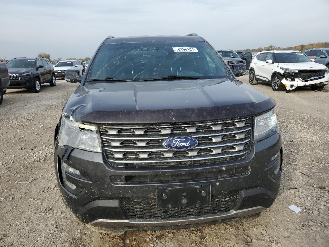 2017 Ford Explorer - Image 5