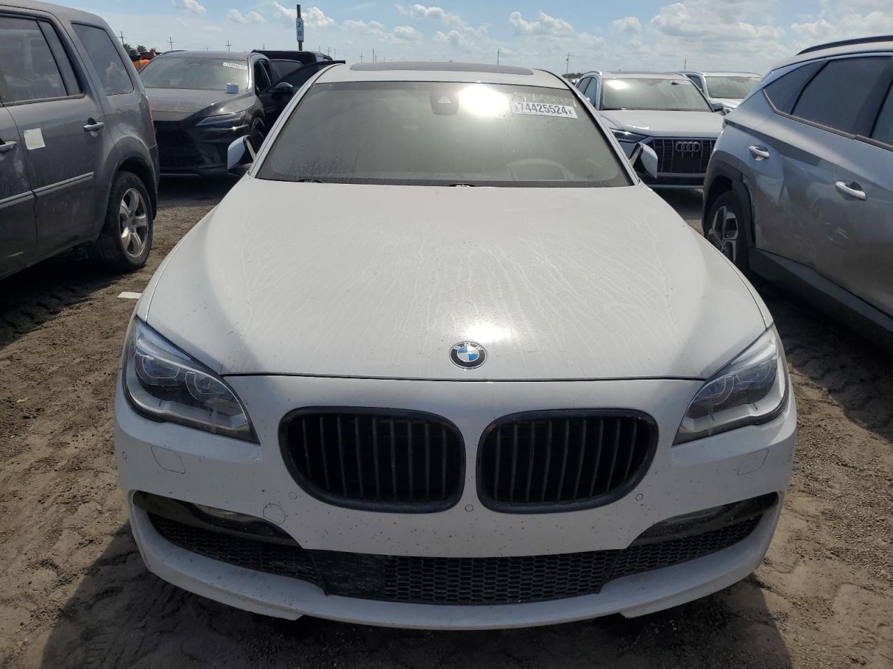 VIN WBAYF8C5XFD654560 2015 BMW 7 SERIES no.5