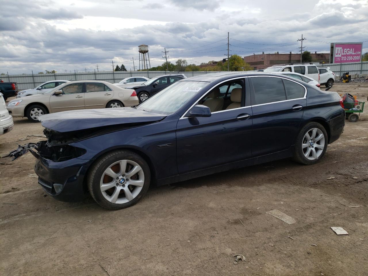 2011 Bmw 550 Xi للبيع في Chicago Heights، IL - Front End