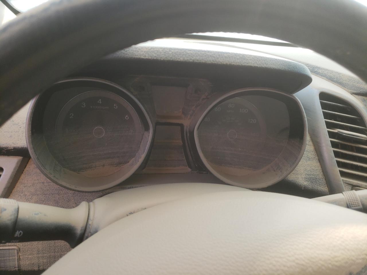 2013 Hyundai Elantra - Image 9