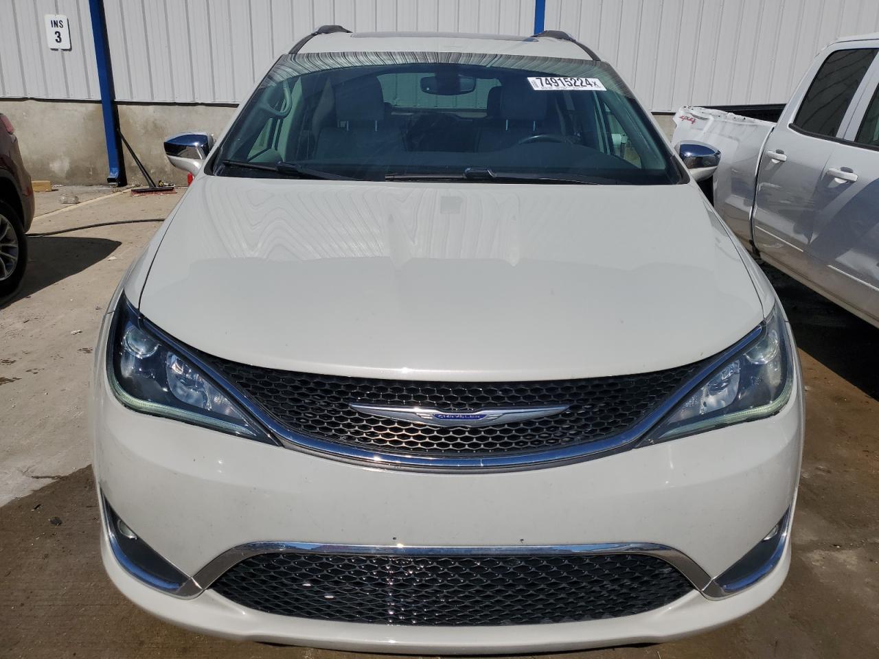 2020 Chrysler Pacifica - Image 5