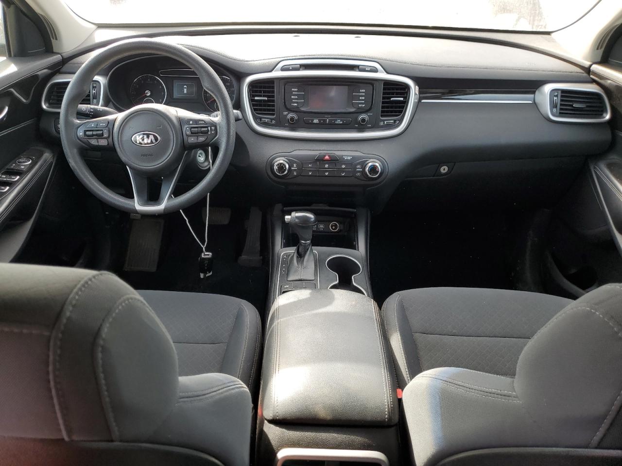 2016 Kia Sorento - Image 8