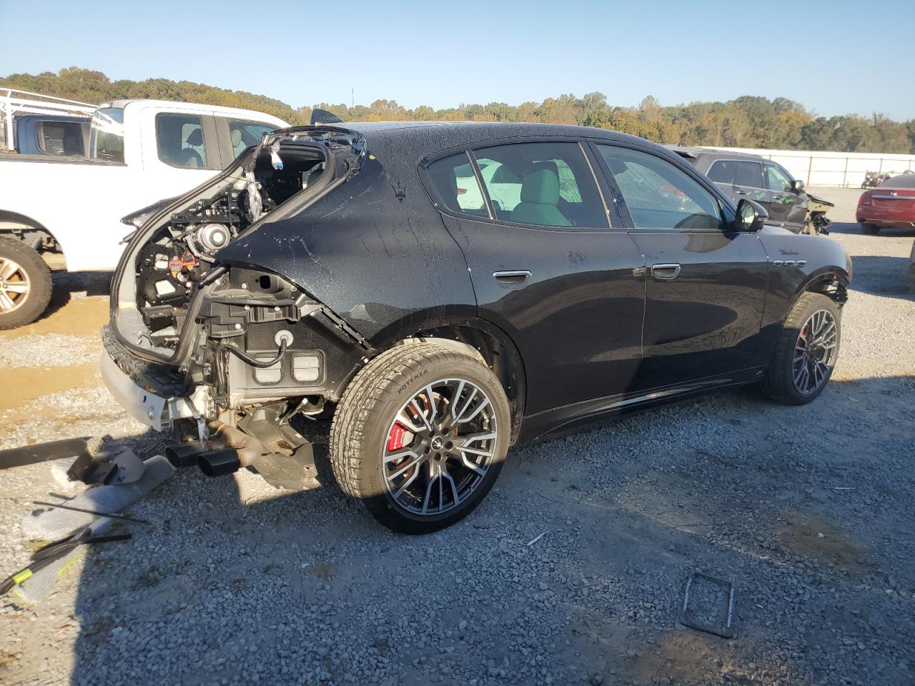 2023 Maserati Grecale - Image 3