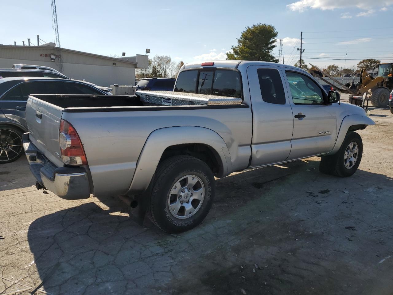 2013 Toyota Tacoma - Image 3