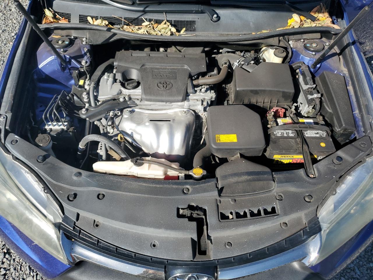 2015 Toyota Camry - Image 11