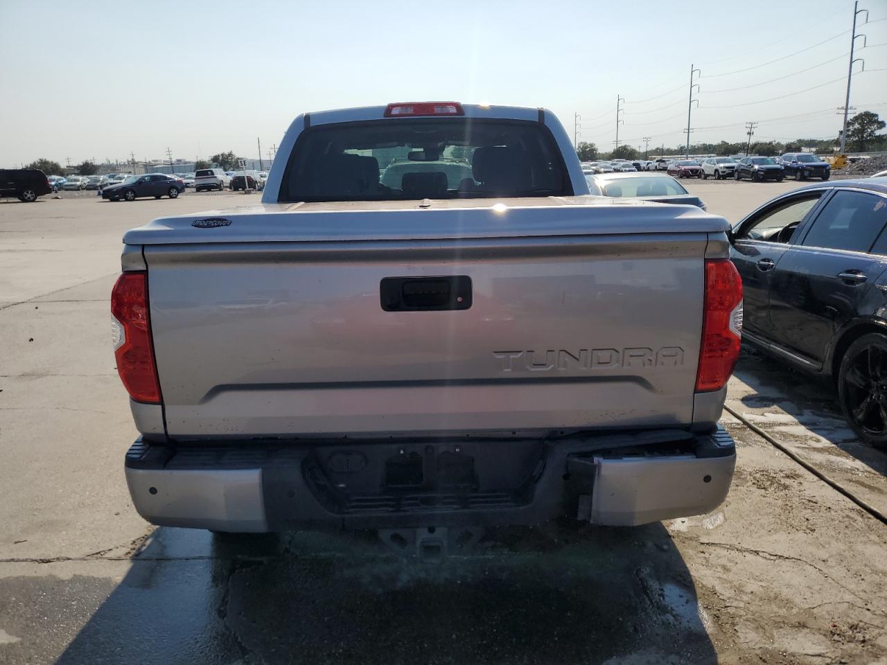 5TFFY5F13JX240295 2018 Toyota Tundra Crewmax Limited