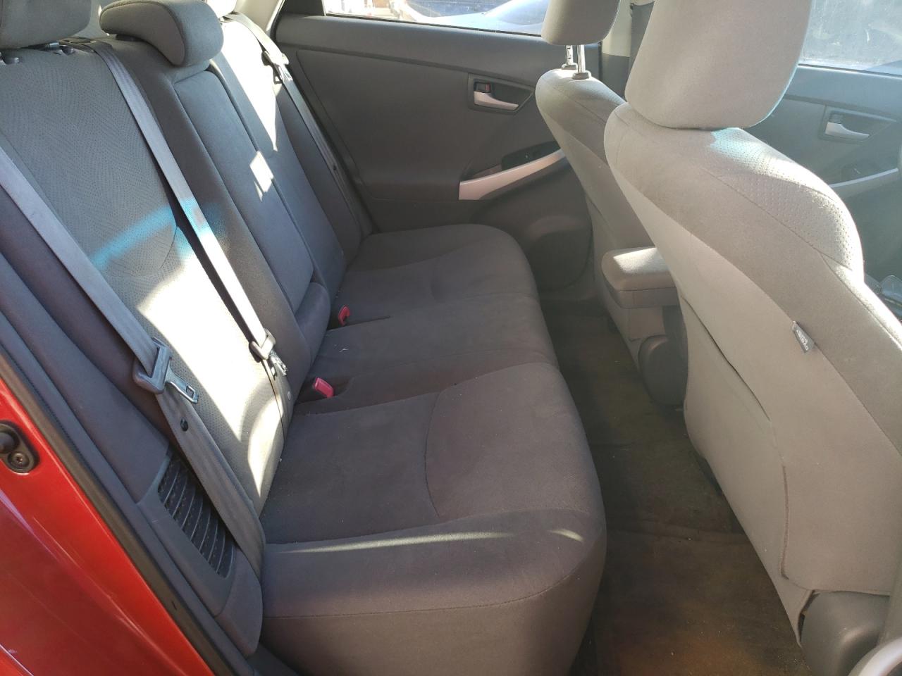 2010 Toyota Prius - Image 10