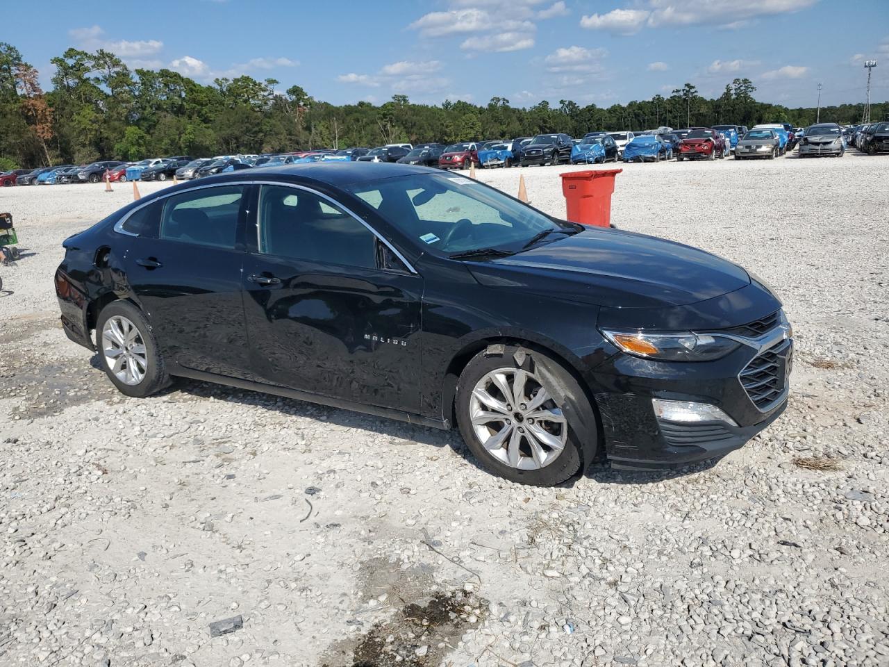 2020 Chevrolet Malibu - Image 4
