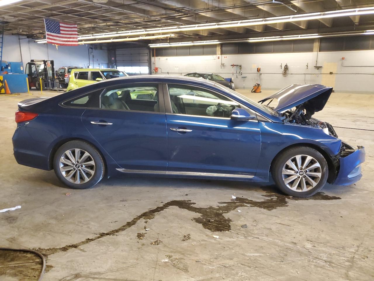 2017 Hyundai Sonata - Image 4