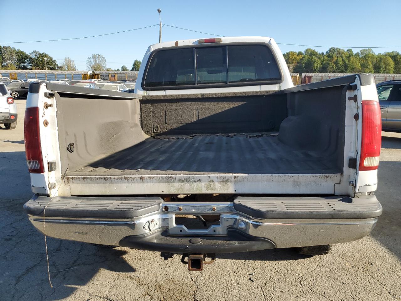 1999 Ford F350 Srw Super Duty VIN: 1FTSW31F8XEB62676 Lot: 75003544