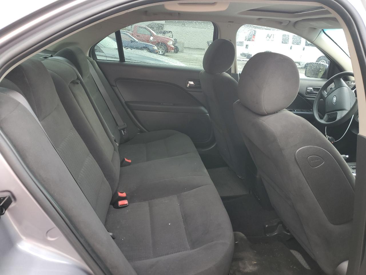 2007 Ford Fusion - Image 10