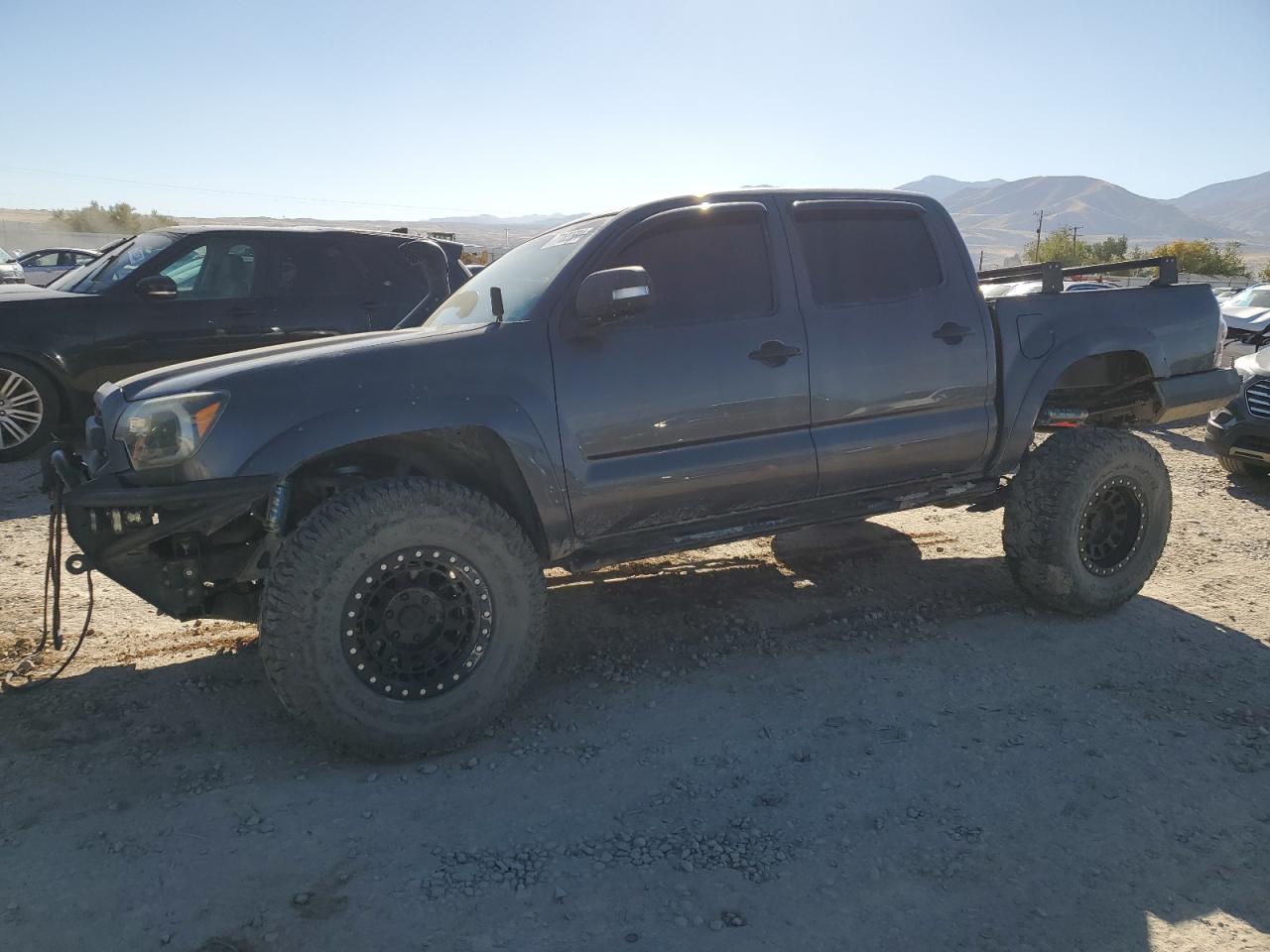 VIN 5TFLU4ENXDX055873 2013 TOYOTA TACOMA no.1