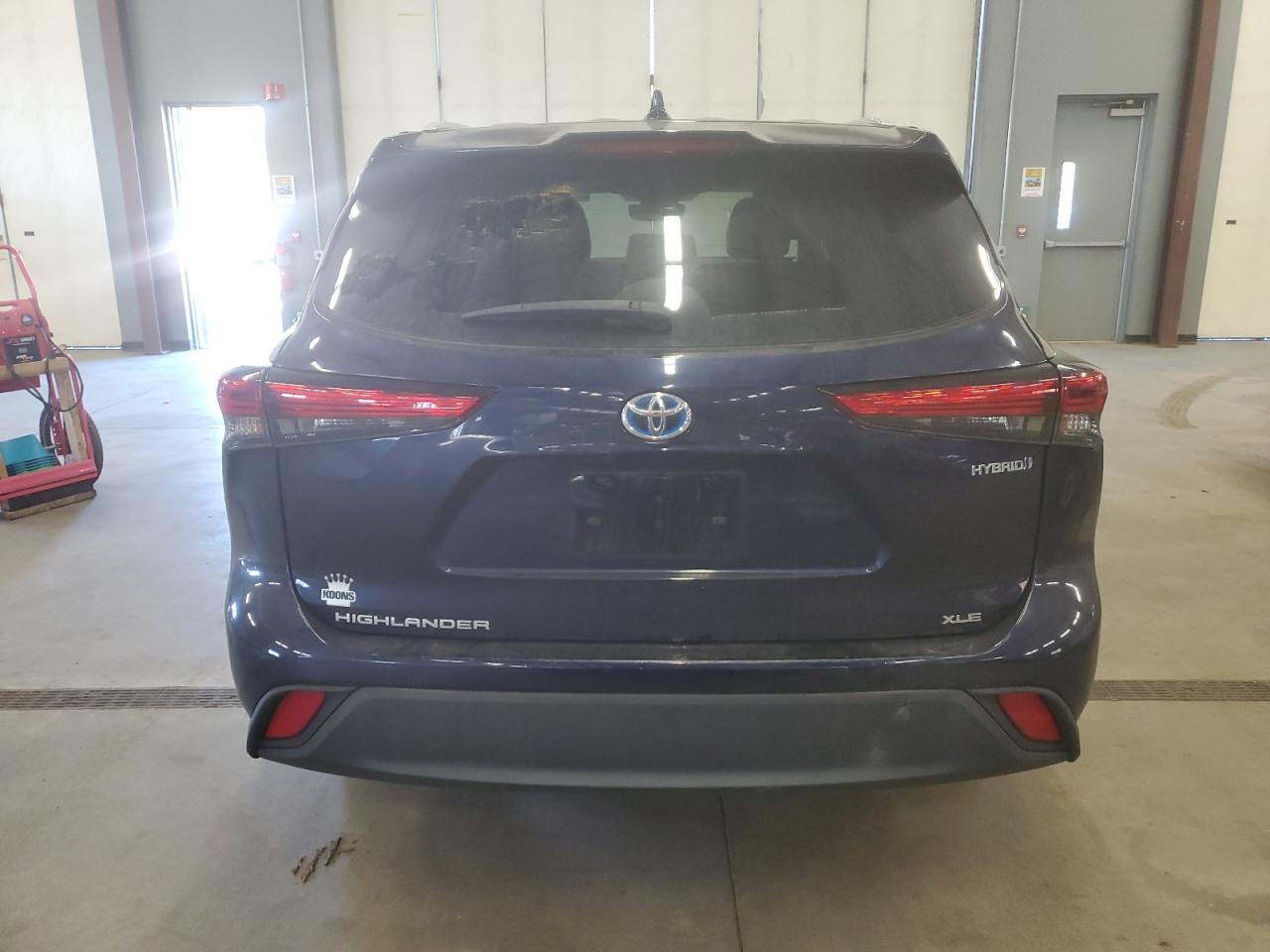 2022 Toyota Highlander Hybrid Xle VIN: 5TDGBRCH9NS555208 Lot: 77087564