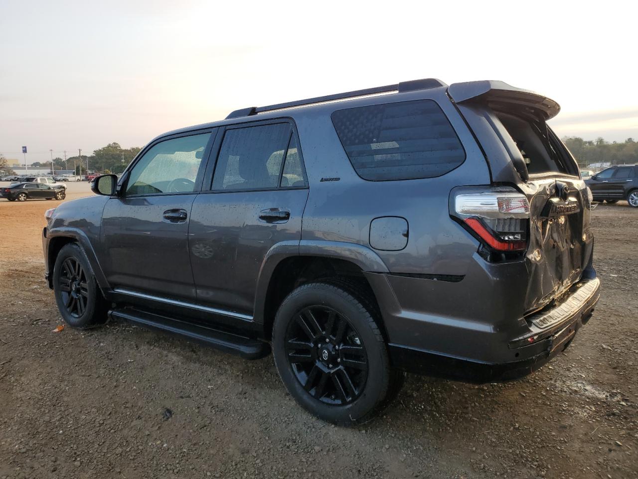 2021 Toyota 4Runner - Image 2