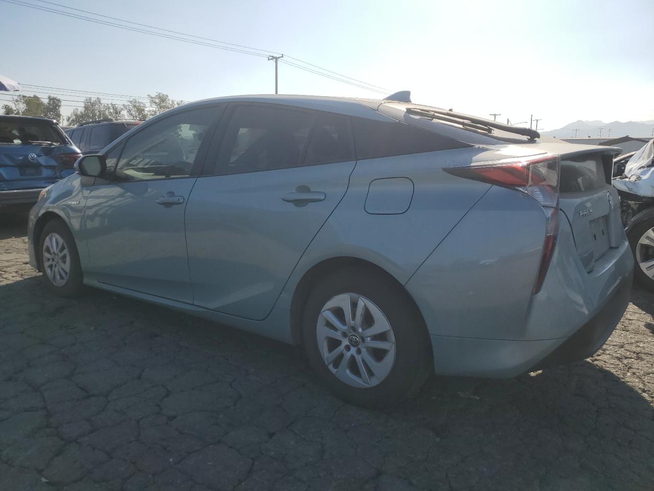 2016 Toyota Prius - Image 2