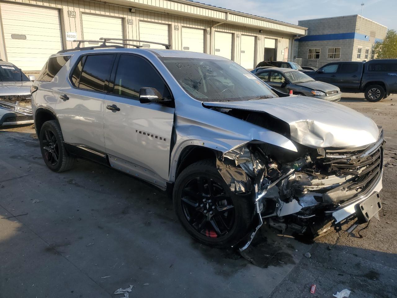 2019 Chevrolet Traverse - Image 4