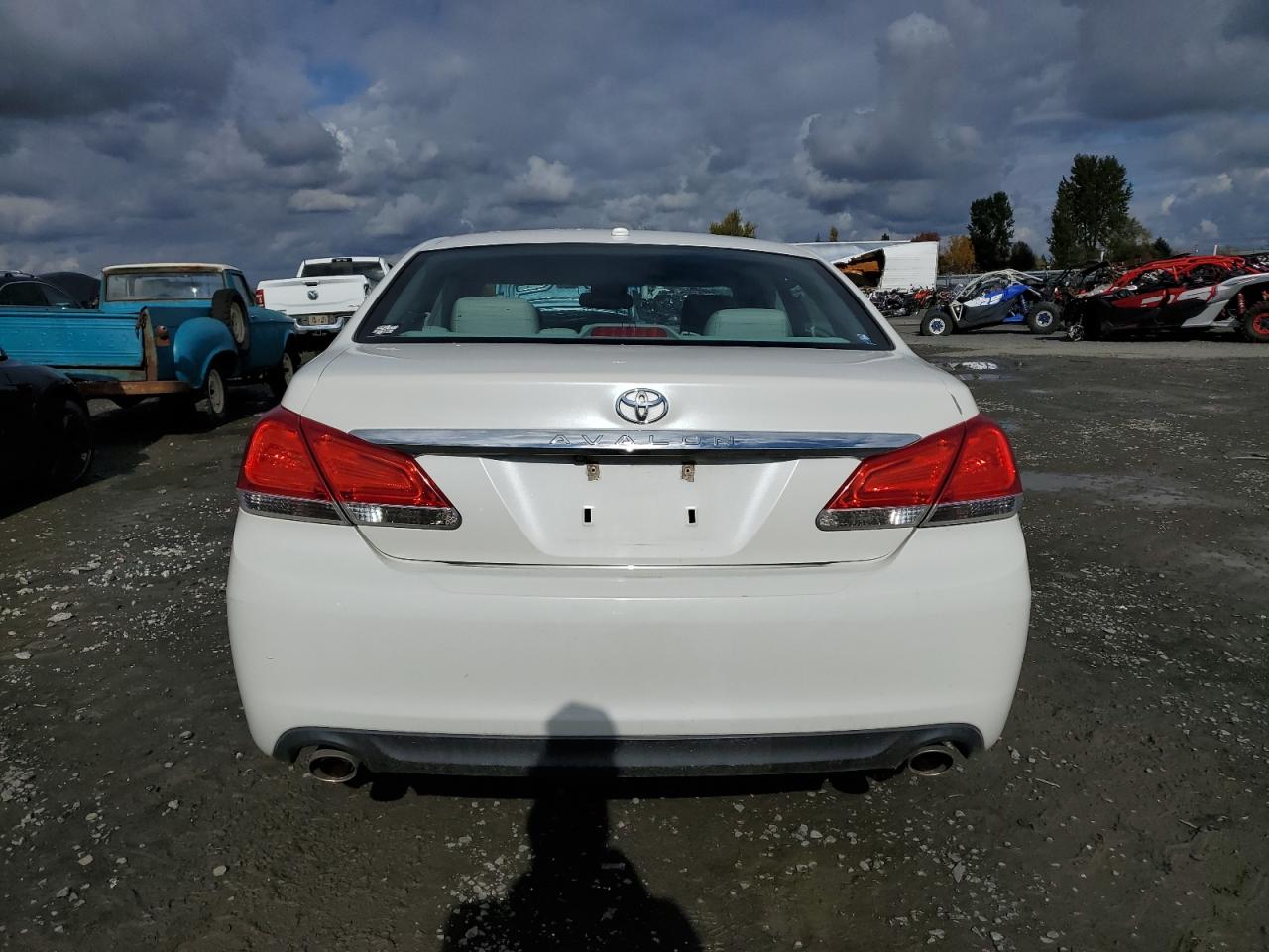 4T1BK3DB7BU396435 2011 Toyota Avalon Base