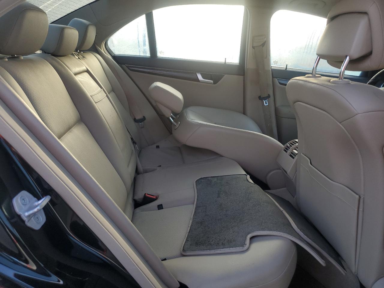 2013 Mercedes-Benz C 250 VIN: WDDGF4HB0DR265356 Lot: 73933724