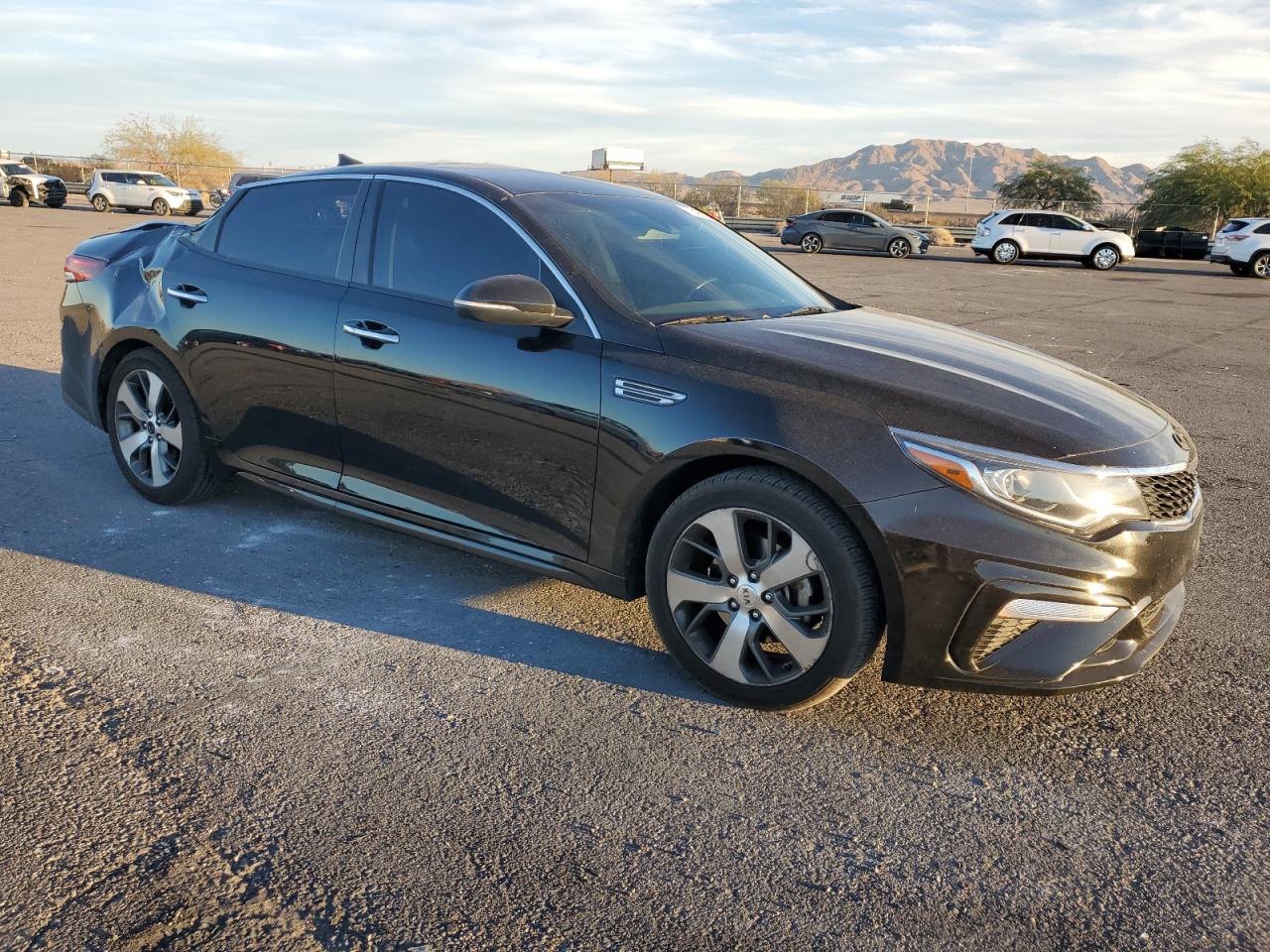 2020 Kia Optima - Image 4