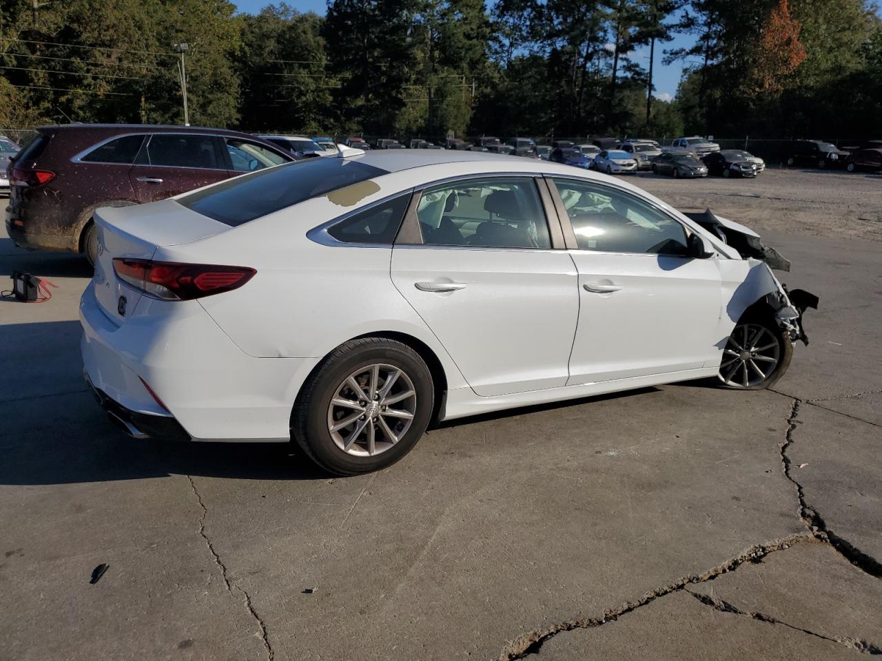 2018 Hyundai Sonata - Image 3