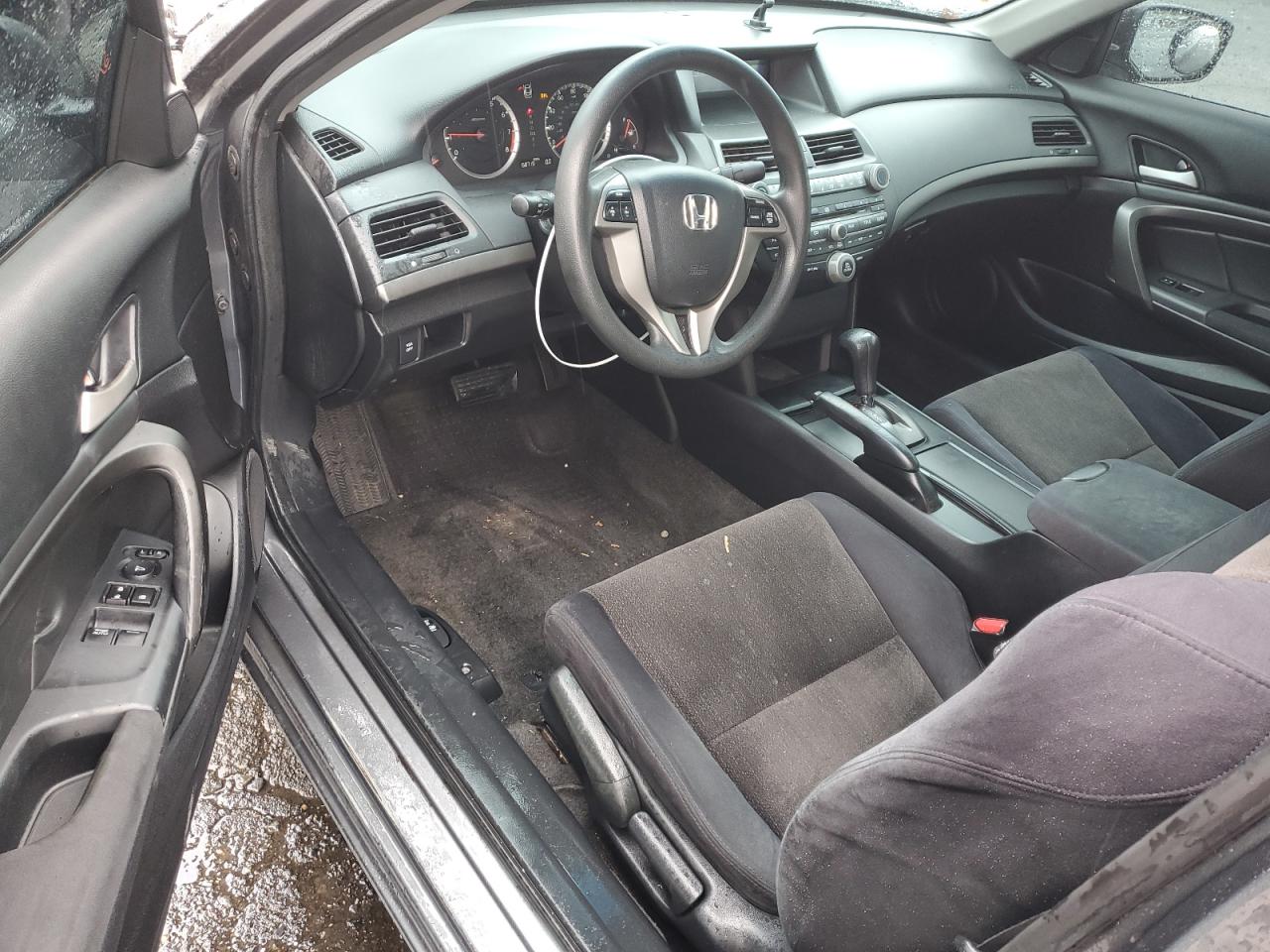 2010 Honda Accord - Image 8