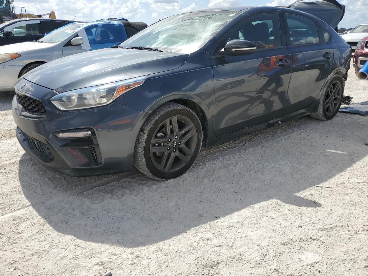 VIN 3KPF34AD8LE203613 2020 KIA FORTE no.1