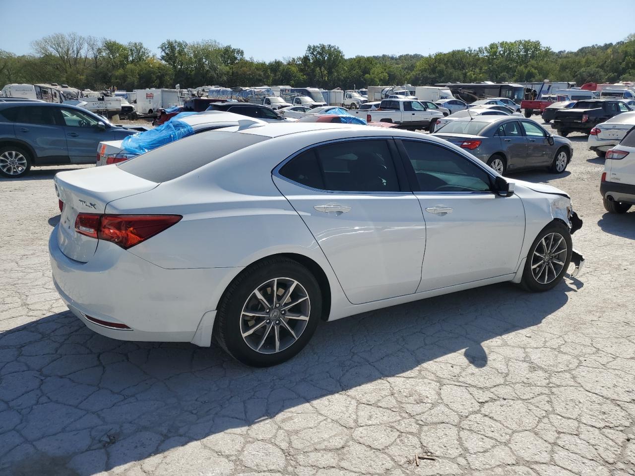 VIN 19UUB1F55LA017834 2020 ACURA TLX no.3