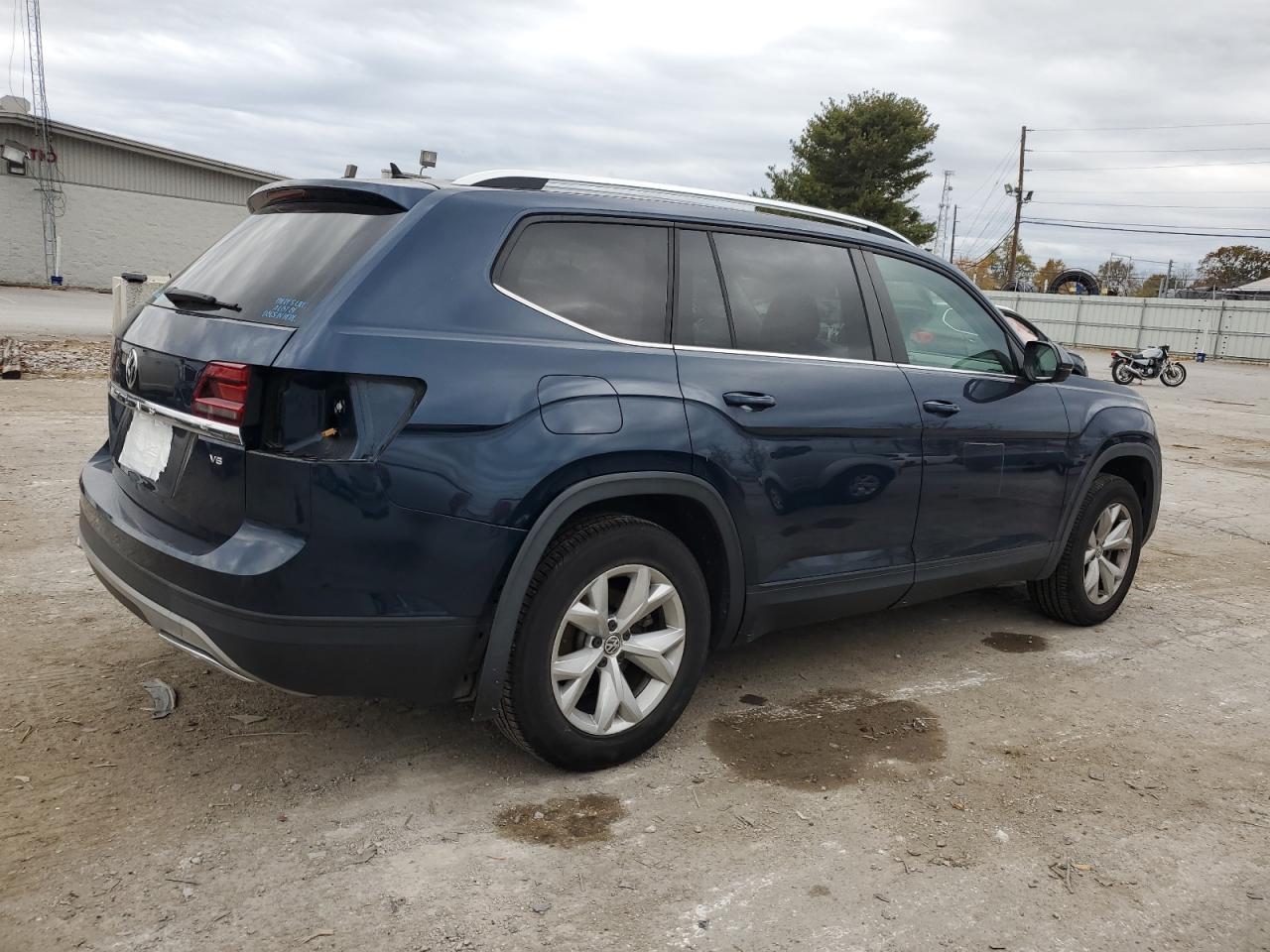 2018 Volkswagen Atlas - Image 3