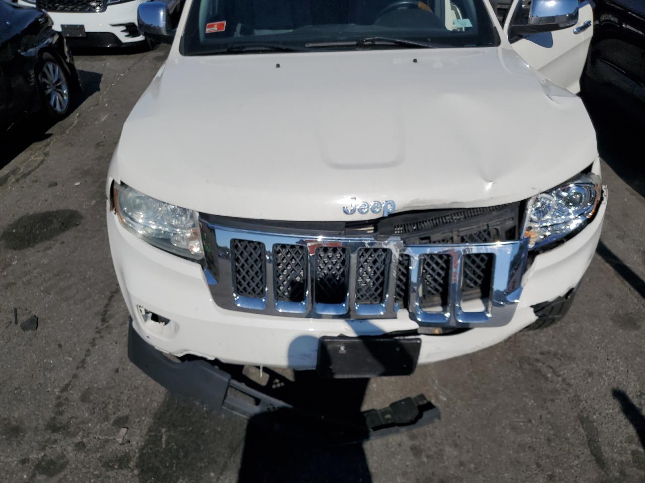 2011 Jeep Grand Cherokee Overland VIN: 1J4RR6GG5BC670495 Lot: 76709744