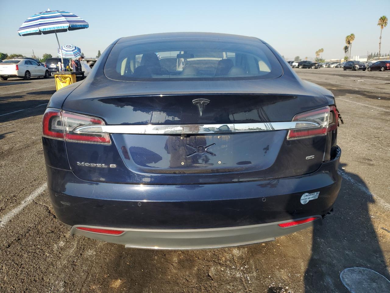 5YJSA1CN5DFP18945 2013 Tesla Model S