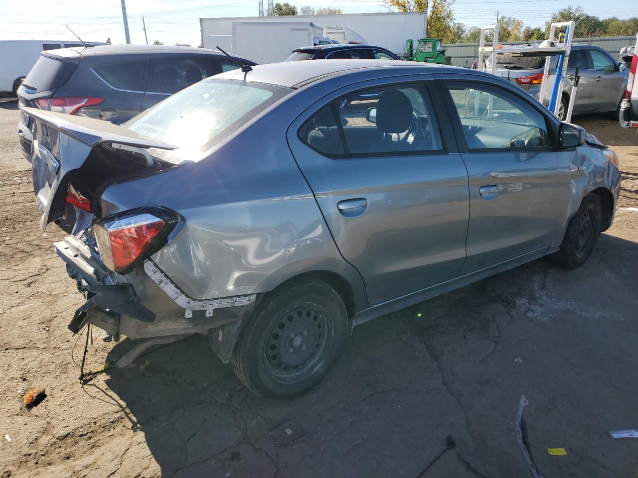 VIN ML32FUFJ4PHF03658 2023 MITSUBISHI MIRAGE no.3