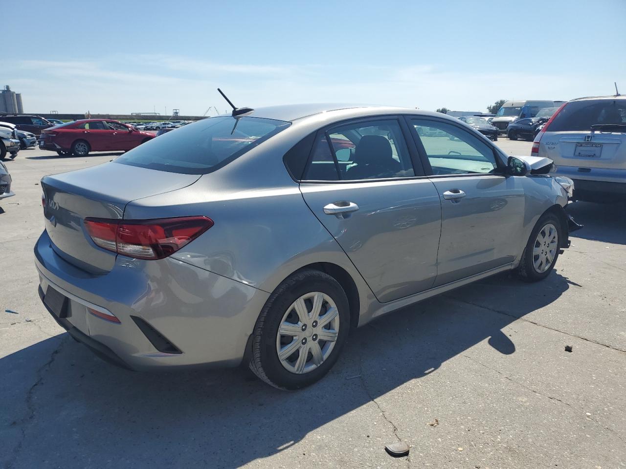 2023 Kia Rio - Image 3