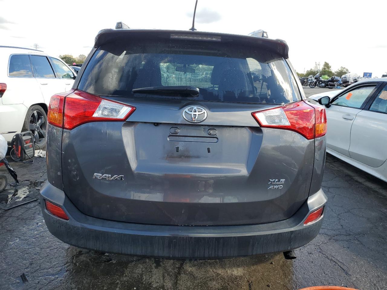 2015 Toyota Rav4 Xle VIN: 2T3RFREV5FW317355 Lot: 75511064