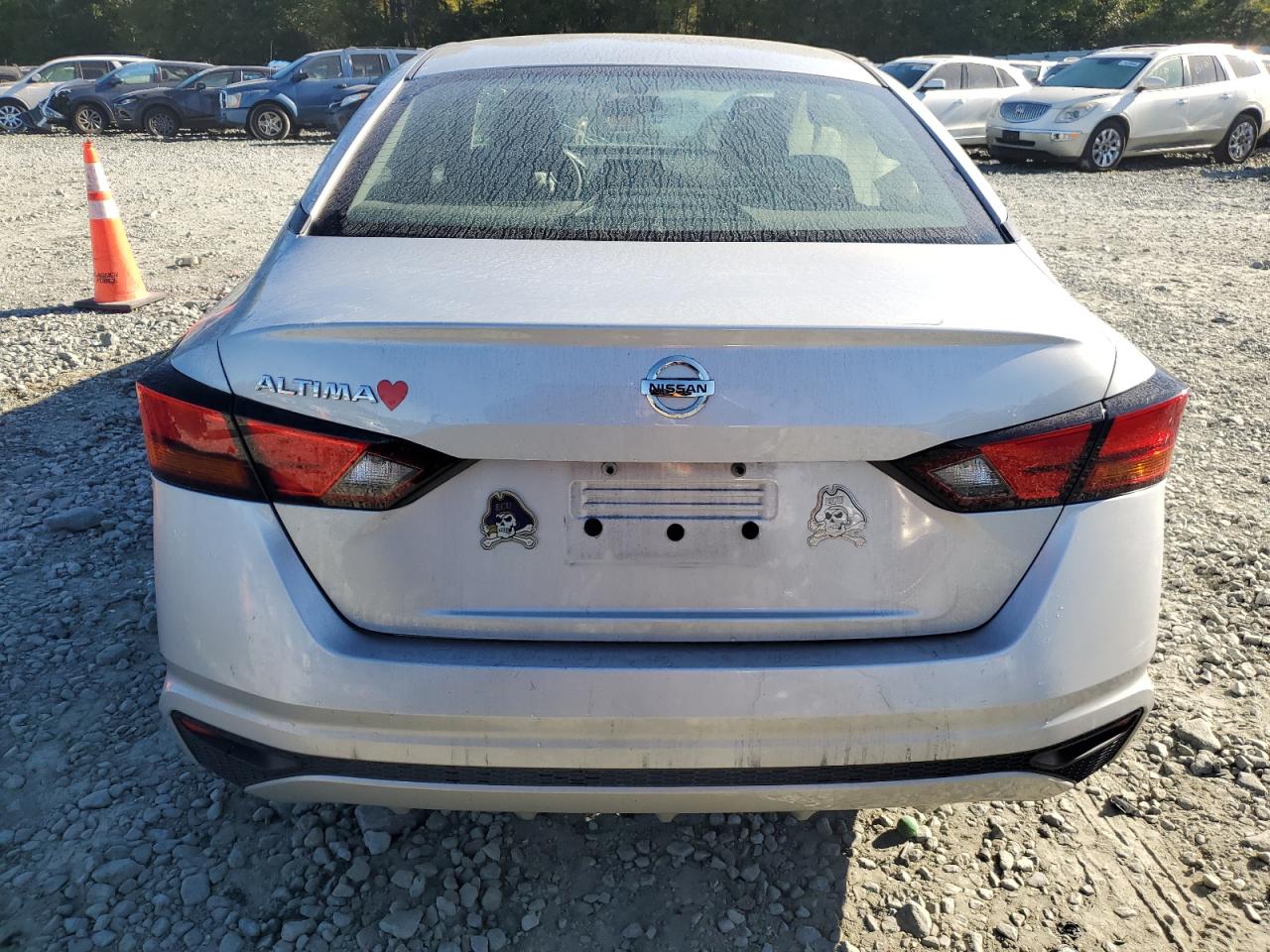2021 Nissan Altima - Image 6