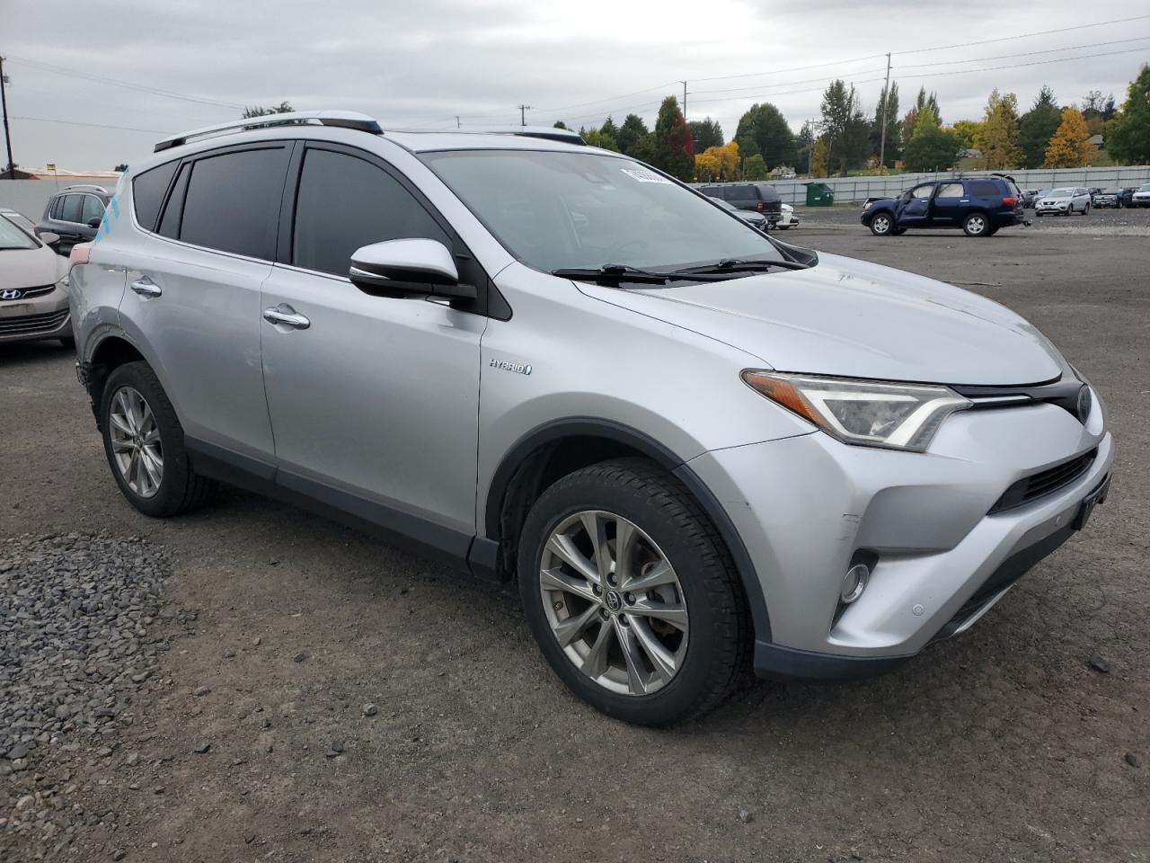 2016 Toyota RAV 4 - Image 4