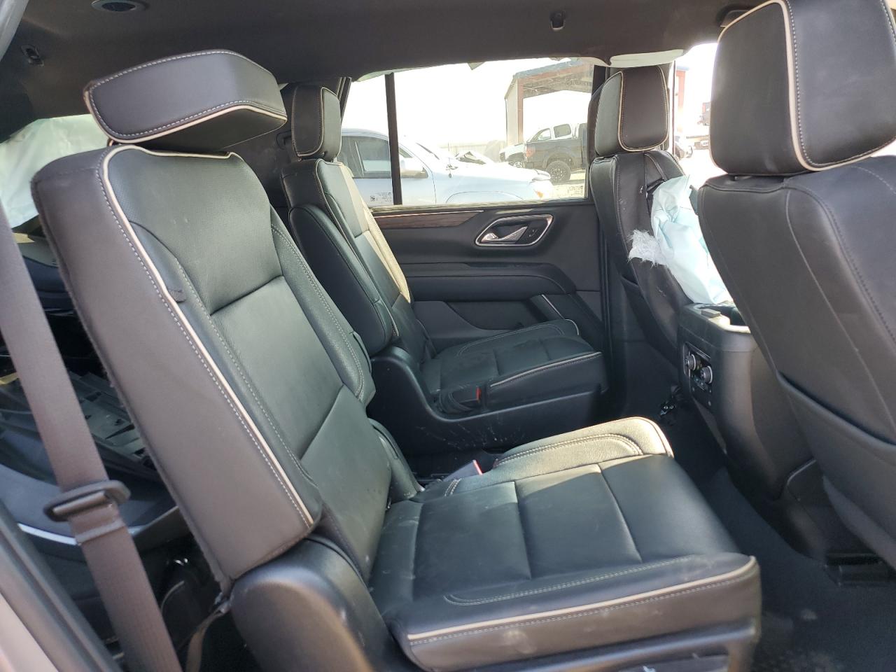 2023 Chevrolet Tahoe - Image 11
