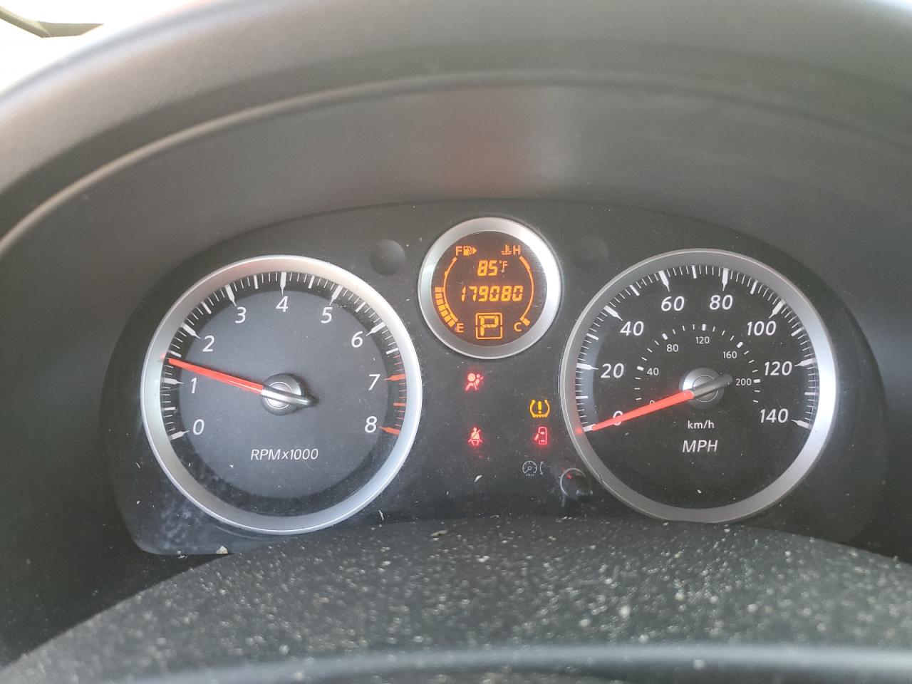 2010 Nissan Sentra - Image 9