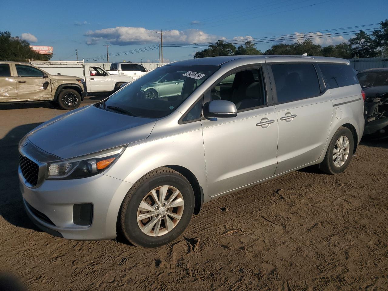 2016 Kia Sedona - Image 1