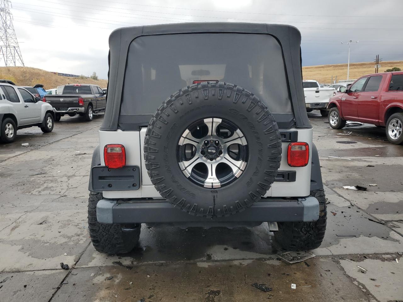 2005 Jeep Wrangler / Tj Sport VIN: 1J4FA49S75P383074 Lot: 78541874